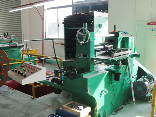 高速金属分条机